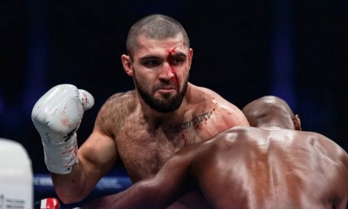 «Это издевательство». Российский боксер высказался о бое с узбекистанцем за чемпионский титул