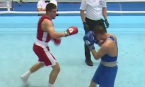 Видео полного боя Казахстан — Узбекистан с нокдауном на малом чемпионате мира по боксу
