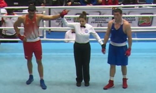Казахстан понес вторую потерю на малом чемпионате мира по боксу