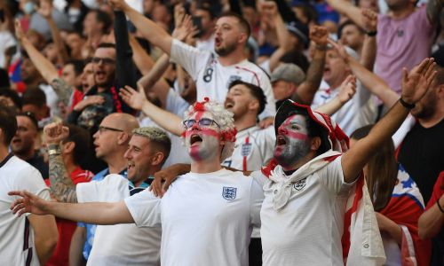 «Нас лишили возможности поехать в Казахстан». Английские фанаты недовольны жеребьевкой Лиги наций