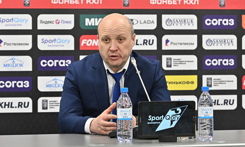 Главный тренер «Барыса» назвал виновных после десятого подряд поражения в КХЛ