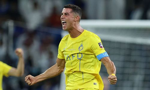 Роналду утер нос Месси в их главном споре