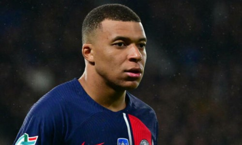 Килиан Мбаппе принял неожиданное решение о своей карьере