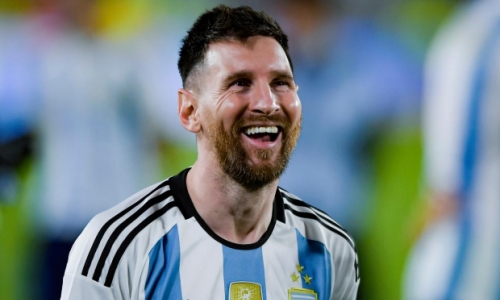 Лионель Месси «попал» в Узбекистан. Фото