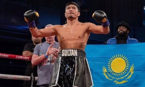 Непобежденного казахстанского боксера назвали самым избегаемым человеком в своем дивизионе