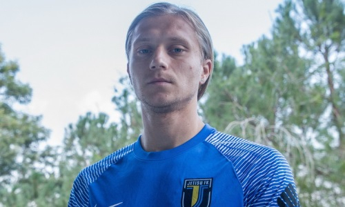 Белорусский футболист официально представлен в новом клубе после ухода из «Жетысу»