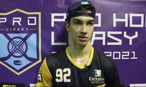 «Сарыарка» подписала двух хоккеистов «Кулагера» 