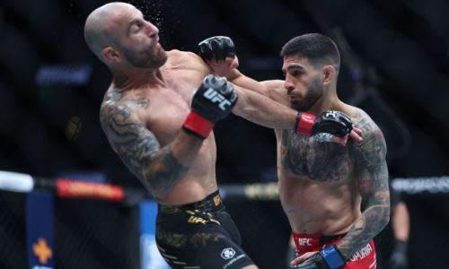 «Этого не прощают». Казахский боец объяснил фиаско Алекса Волкановски