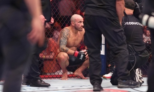 Тренер Волкановски раскрыл его первые слова после нокаута от Топурии