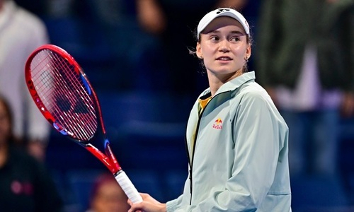 Названа победительница матча Рыбакина — Азаренко на турнире в Дубае