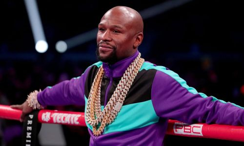 Флойд Мэйвезер назвал лучшего боксера мира