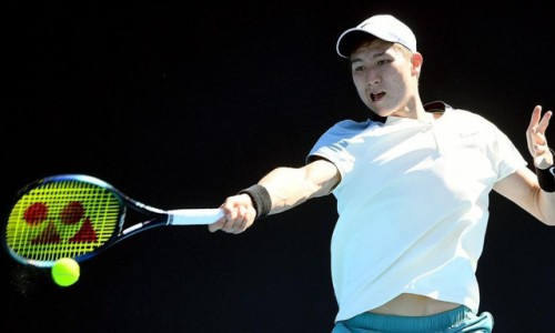Сенсацией закончился матч казахстанского теннисиста на турнире во Франции
