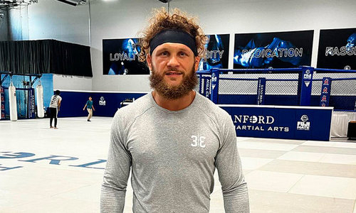 «Конечно, не Махачев». Топовый уроженец Казахстана назвал бойца UFC с лучшей ударной техникой