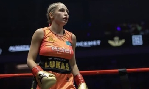 Нокаутом завершился бой самой сексуальной боксерши Казахстана
