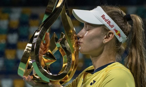 Елена Рыбакина официально поднялась в рейтинге WTA после второго титула в сезоне