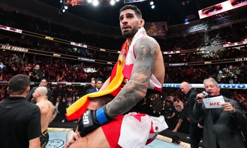 Топурия раскрыл секрет победы нокаутом над Волкановски в бою за титул чемпиона UFC