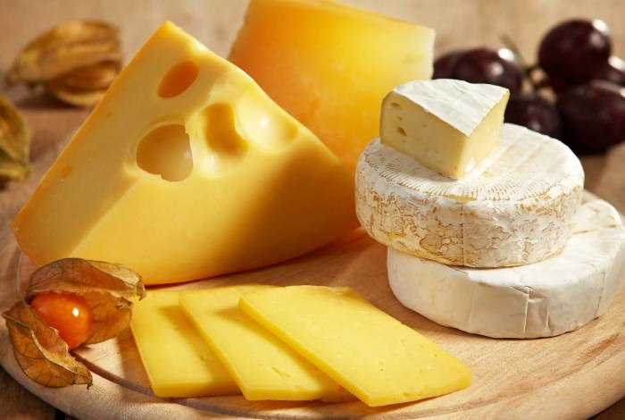 Эти четыре вида сыра губительны для организма. Их нужно исключить из рациона