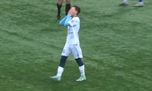 19-летний казахстанский футболист забил чемпиону Беларуси. Видео
