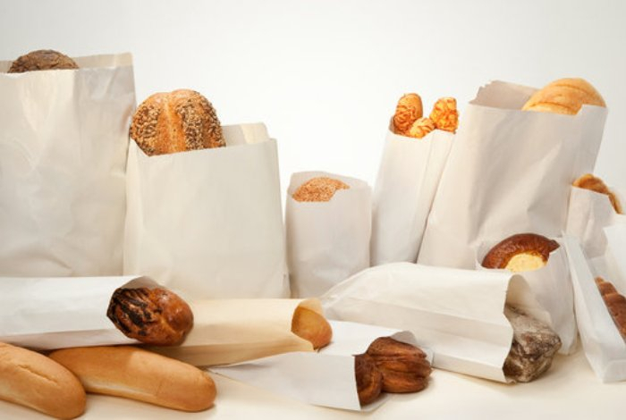 Нутрициолог объяснила, как правильно хранить хлеб