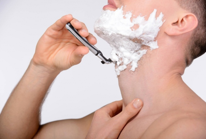 Некоторых мужчин призвали отказаться от бритья