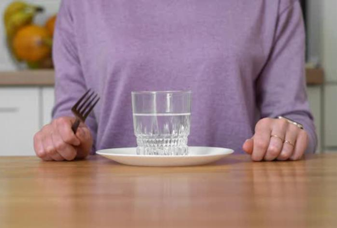 Что происходит с организмом через 12, 24 и 36 часов голодания