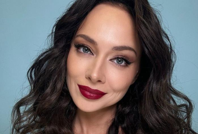 «Для вас, мальчики!». Российская актриса оголилась в День защитника Отечества