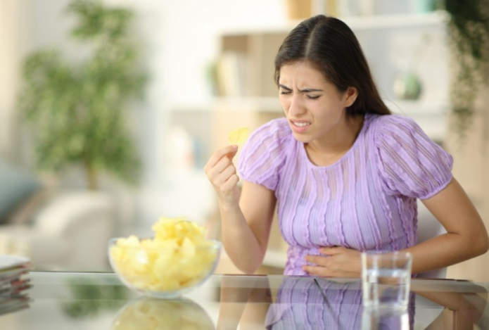 Эндокринологи назвали малоизвестный симптом диабета, который проявляется после еды