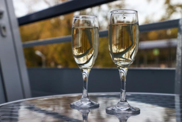 «Убийца с салютом». Хирург развеял мифы о популярном алкогольном напитке