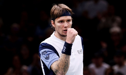 «Людям много чего не следует делать». Первая ракетка Казахстана высказался о дисквалификации россиянина в их матче