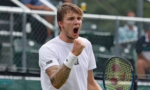 Судья из Казахстана «помог» Бублику в скандальном матче против Рублева