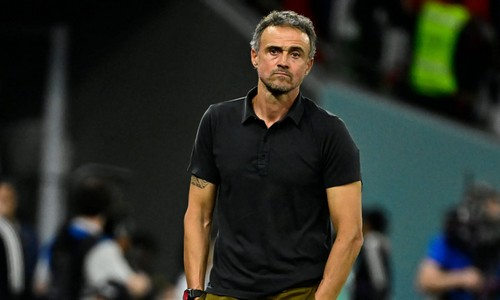 Главный тренер «ПСЖ» удивил реакцией на вопросы о Килиане Мбаппе