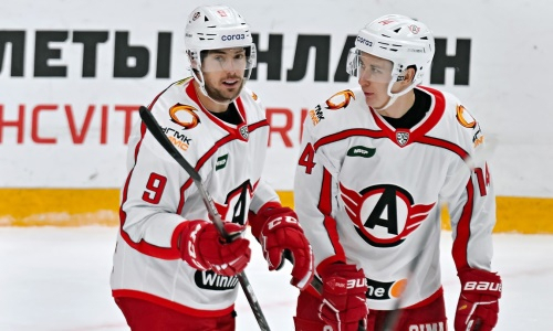 Экс-игроки сборной Казахстана помогли победить клубу КХЛ и повести в серии плей-офф со счетом 3-0