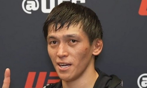 Боец UFC из Казахстана встретился с чемпионом мира по боксу