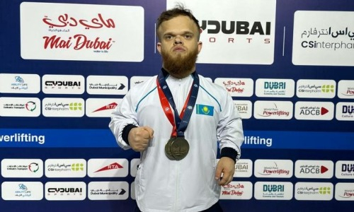 Казахстанские спортсмены завоевали пять медалей на Кубке мира по пара пауэрлифтингу