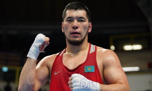 Казахстан с нокдауном выиграл бой за лицензию на Олимпиаду-2024 в боксе