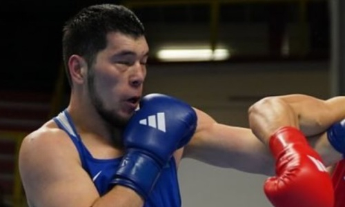 Видео доминирующей победы казахстанского боксера над призером чемпионата мира