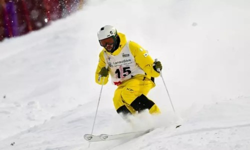 Казахстанец прокомментировал медаль на домашнем этапе Кубка мира по фристайлу-могул