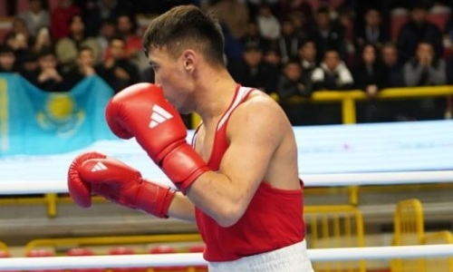 Видео «финала» «Казахского Ломаченко» за лицензию на Олимпиаду-2024