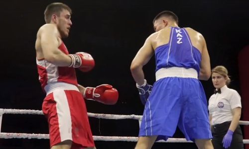 Чемпион мира включил Мухаммеда Али против боксера из Казахстана. Видео