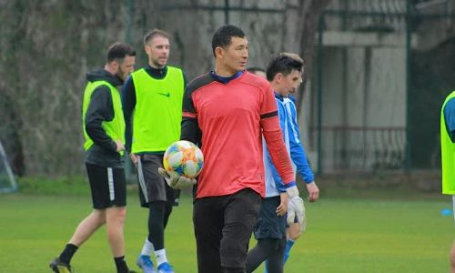 Известный в прошлом вратарь выразил надежду перед матчем Греция — Казахстан