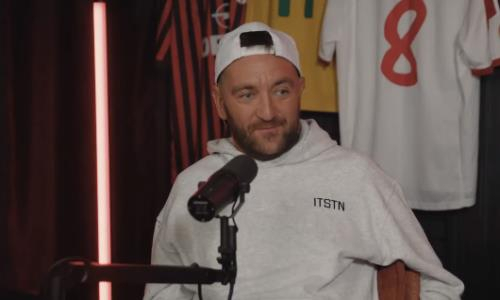 «Верблюдов больше, чем людей». Белорусский футболист пожаловался на условия в Казахстане