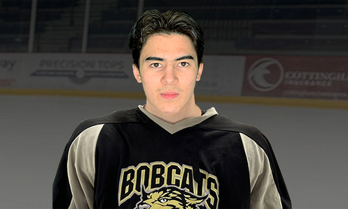 Казахстанский нападающий записал на свой счет ассист в Северной Америке