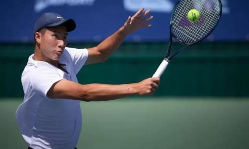 Казахстанский теннисист вышел в основную сетку турнира в Мексике