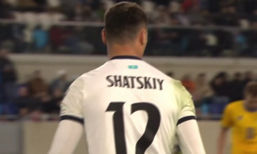 Как Казахстан проиграл европейскому карлику. Видео