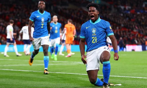 17-летний бразилец побил рекорды Пеле с Роналдо и вошел в историю