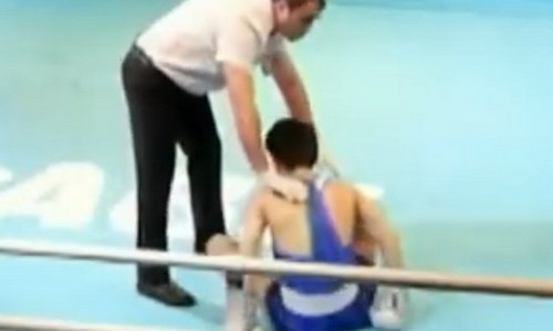 IBA отреагировала на страшный нокаут на турнире по боксу с участием Казахстана