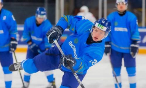 Казахстанский хоккеист провел очередной матч в американской лиге