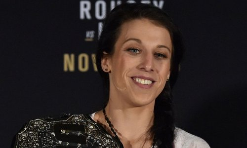 В Зале славы UFC появилась вторая женщина-боец