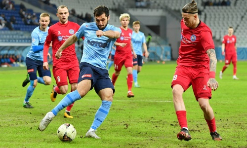 Российский клуб казахстанского футболиста избежал поражения на 89-й минуте