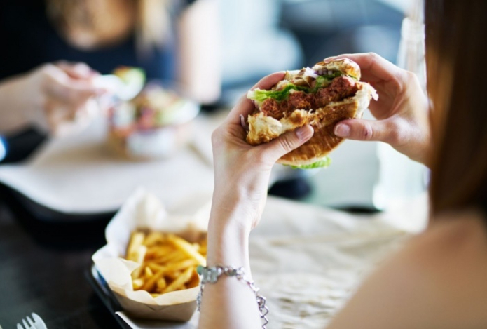 Выбор этого типа еды может увеличить риск тревожности на 53%